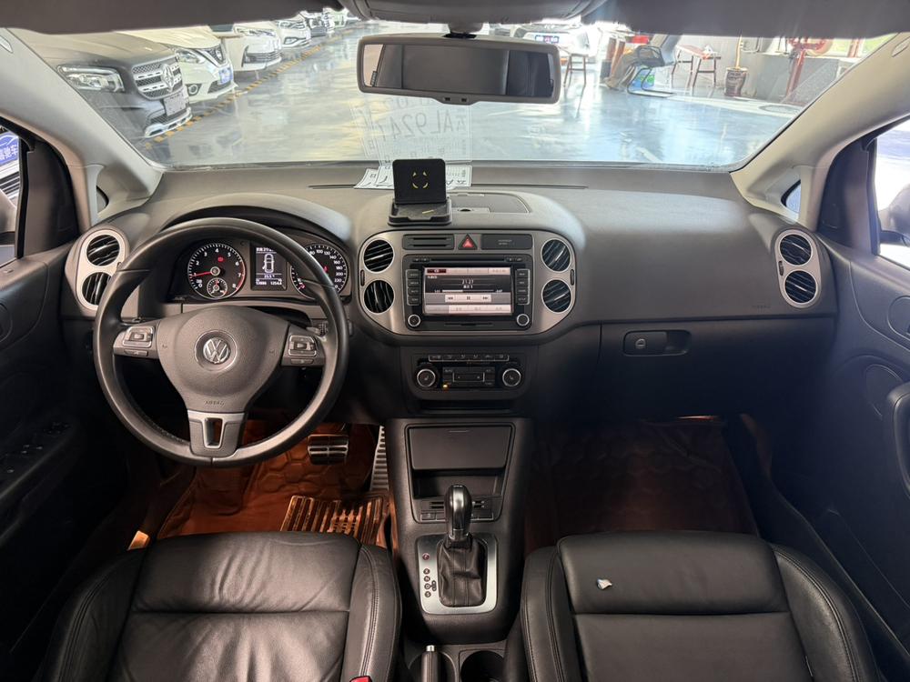 Volkswagen Golf Import 2011 1.4TSI CrossGolf – фото 9