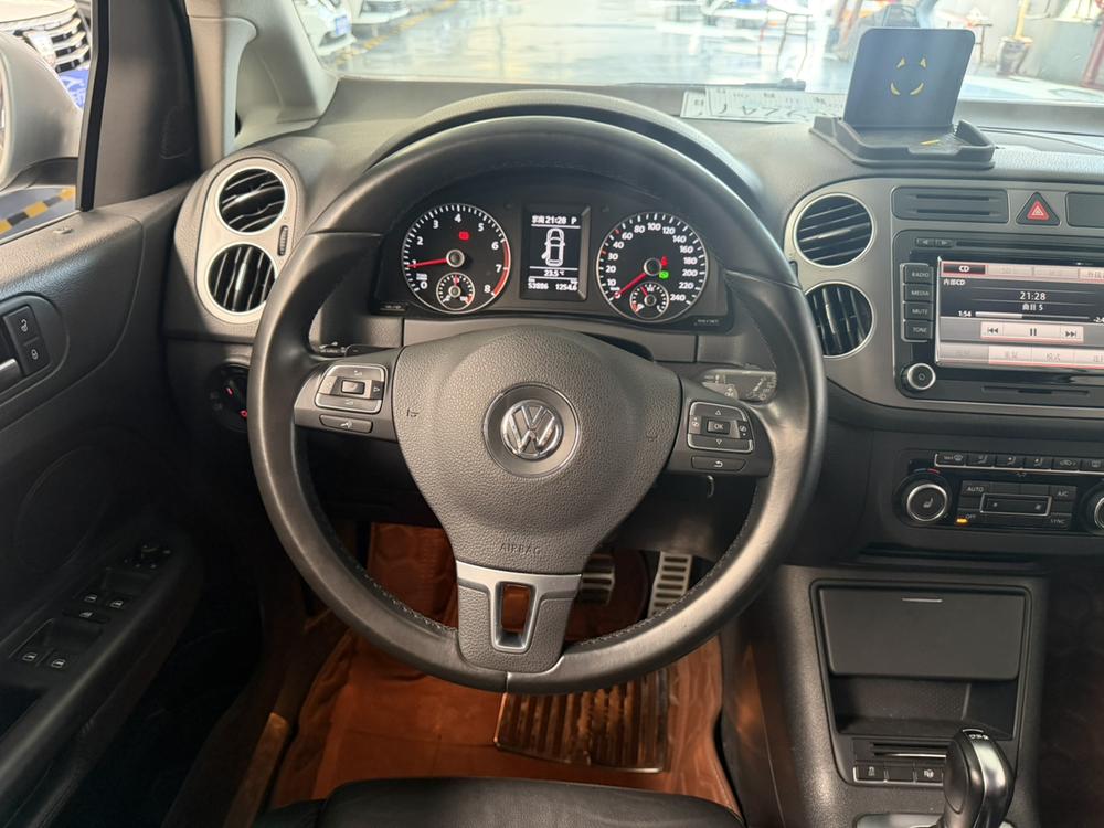 Volkswagen Golf Import 2011 1.4TSI CrossGolf – фото 12