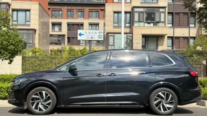 Viloran 2024 Model 380TSI Zun Drive Edition – фото 3