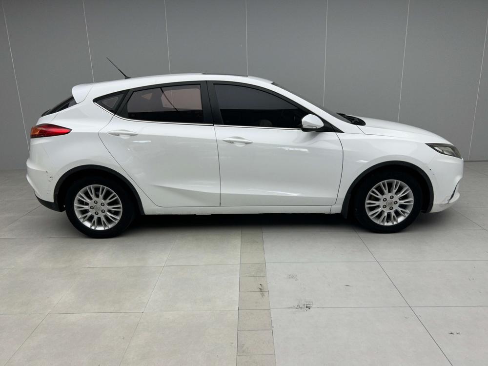 Changan Eado XT 2013 модификация 1.6L автоматическое элегантный Cool тип National IV – фото 5