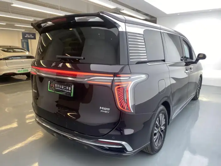 HONGQI HQ9 PHEV 2024 Model 4WD Deluxe Edition – фото 7