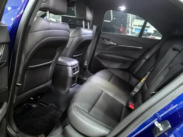 Cadillac CT4 2023 Model 25T Luxury Model – фото 10