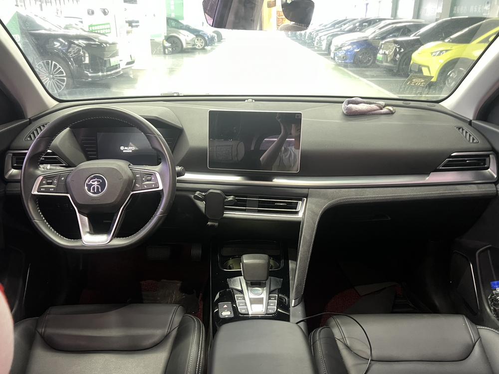 BYD Song Pro DM Модель 2019 года DM 1.5T 4WD performance version Luxury – фото 5