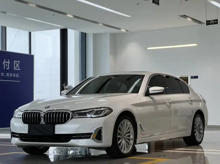 BMW 5 Series 2022 Model Facelift 530Li Exclusive Model Luxury Set – фото 1