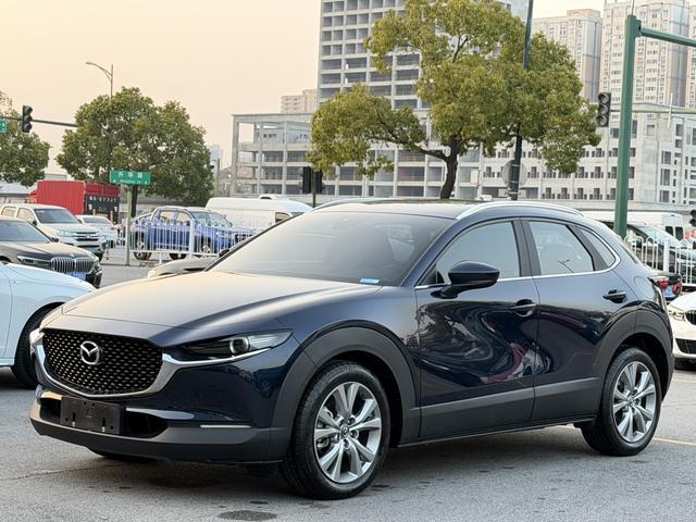Mazda CX-30 Модель 2022 года 2.0L автоматическое Koleos Baojun Edition