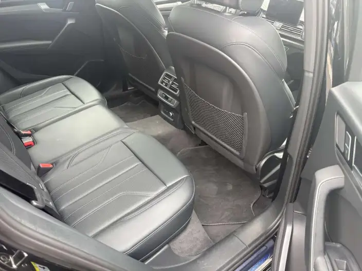 Audi Q5L 2025 Model 40TFSI Luxury Dynamic Model – фото 10