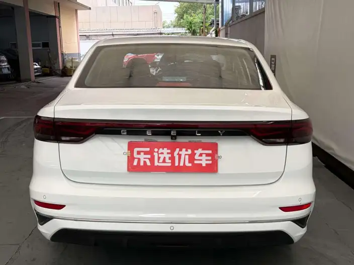 Geely Emgrand 2022 Model No. 4 Gen 1.5L CVT Luxury Model – фото 4