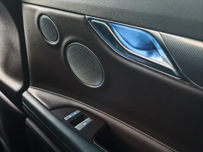 Genesis G80 2023 Model 2.5T 2WD Deluxe Edition – фото 5