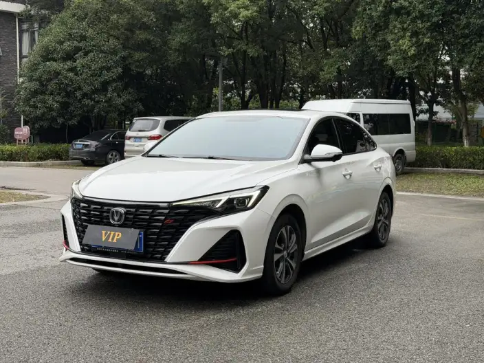 Changan Eado 2023 Model PLUS Changxiang Edition Blue whale NE 1.4T GDI DCT Noble Model – фото 1