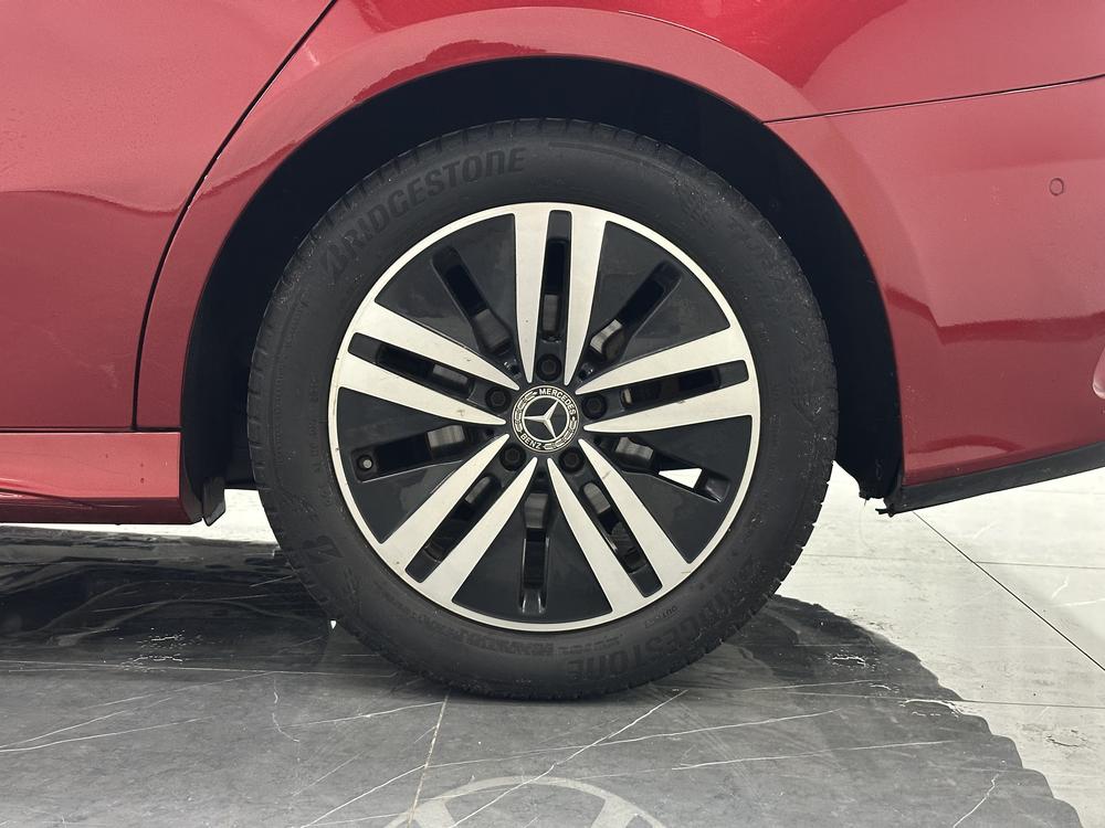 Mercedes-Benz A-class Модель 2019 года комплектация A 180 L Sports sedan – фото 9