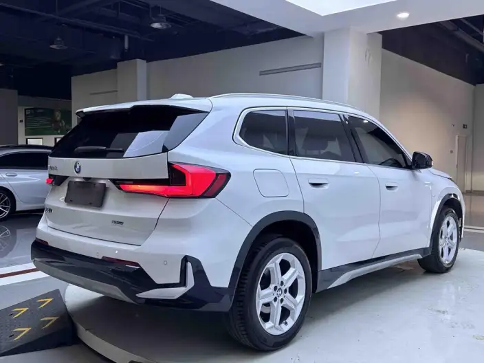BMW X1 2023 Model sDrive20Li X Design Set – фото 7