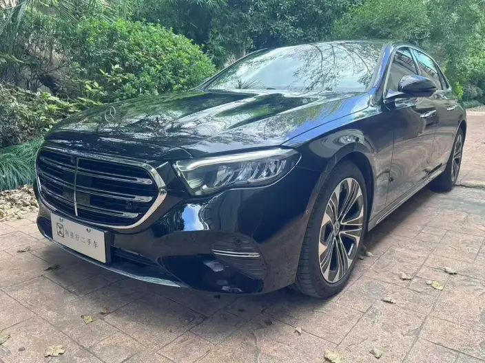 Mercedes-Benz E-Class 2025 Model E 300 L Luxury Model sedan – фото 1
