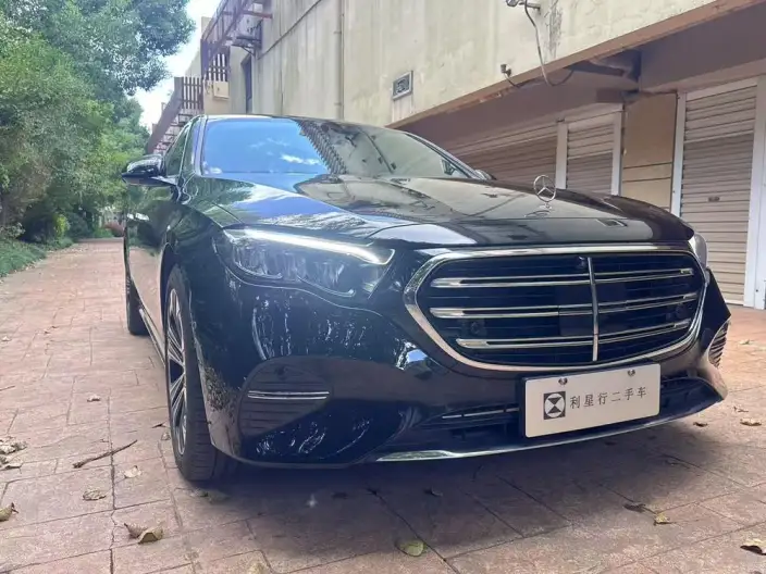 Mercedes-Benz E-Class 2025 Model E 300 L Luxury Model sedan – фото 3