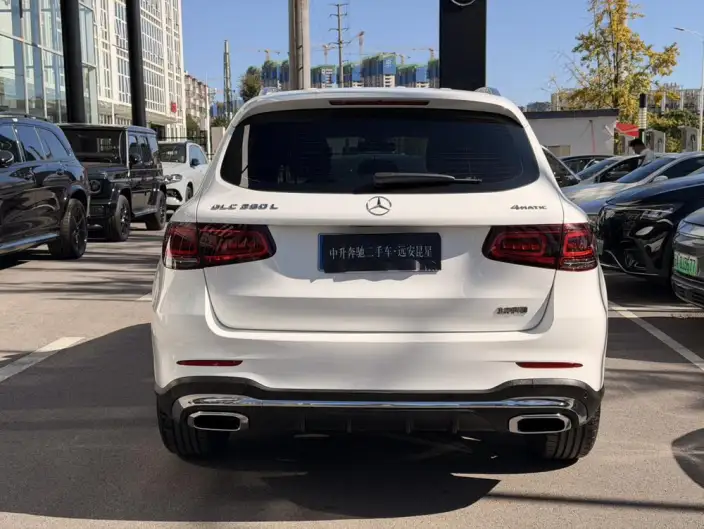 Mercedes-Benz GLC 2022 Model GLC 260 L 4MATIC Dynamic Model – фото 5