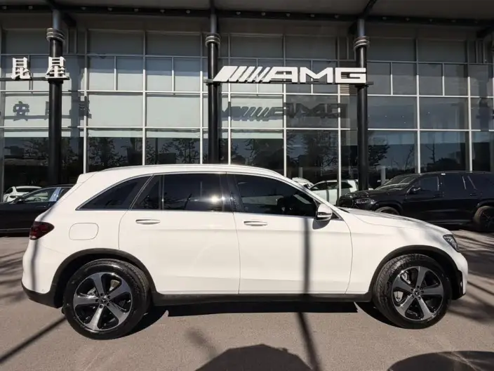 Mercedes-Benz GLC 2022 Model GLC 260 L 4MATIC Dynamic Model – фото 7