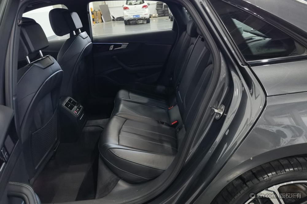 Audi A4 L 2024 40 TFSI Luxury Sport – фото 20