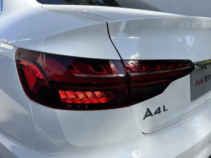 Audi A4 L 2024 Model 40 TFSI Fashion Dynamic Model – фото 8