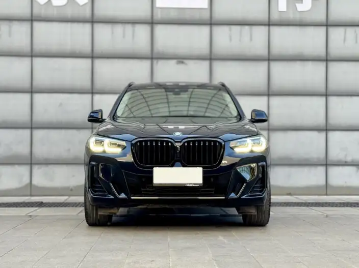 BMW X3 2023 Model xDrive30i Leading Model M Night Set – фото 2