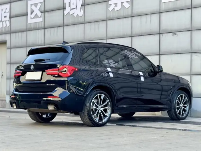 BMW X3 2023 Model xDrive30i Leading Model M Night Set – фото 7
