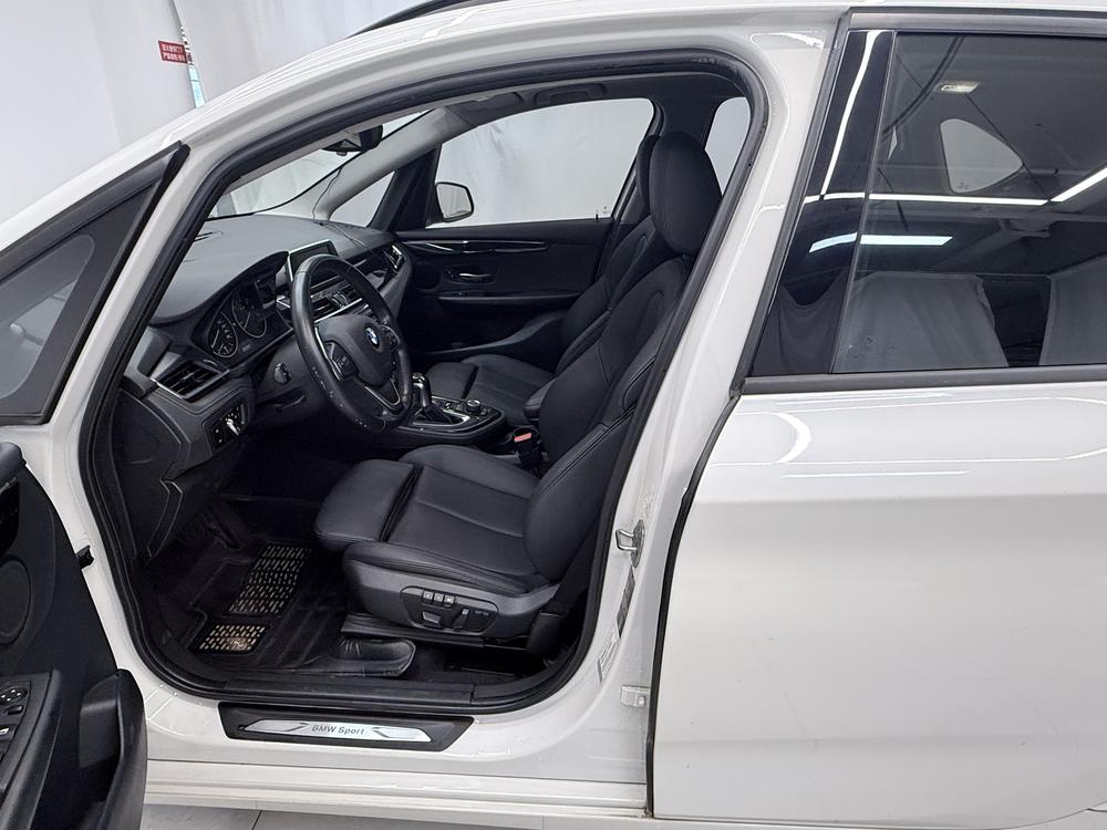 BMW 2 Series Gran Tourer Import 2015 218i Sport Design Package – фото 17