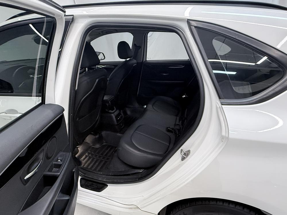 BMW 2 Series Gran Tourer Import 2015 218i Sport Design Package – фото 18