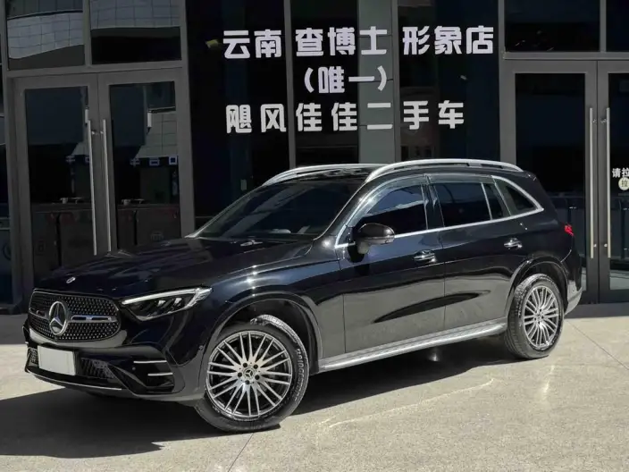 Mercedes-Benz GLC 2024 Model Facelift GLC 300 L 4MATIC Dynamic Model 5 seat – фото 1