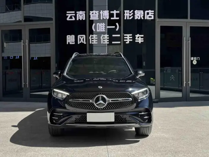Mercedes-Benz GLC 2024 Model Facelift GLC 300 L 4MATIC Dynamic Model 5 seat – фото 2