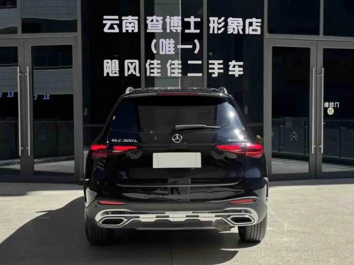 Mercedes-Benz GLC 2024 Model Facelift GLC 300 L 4MATIC Dynamic Model 5 seat – фото 4