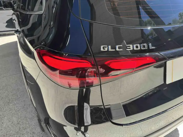 Mercedes-Benz GLC 2024 Model Facelift GLC 300 L 4MATIC Dynamic Model 5 seat – фото 9