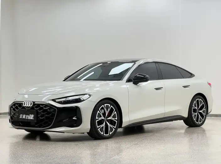 Audi A5 L Sportback 2026 Model 2.0TFSI 150kW Exclusive quattro Model – фото 1