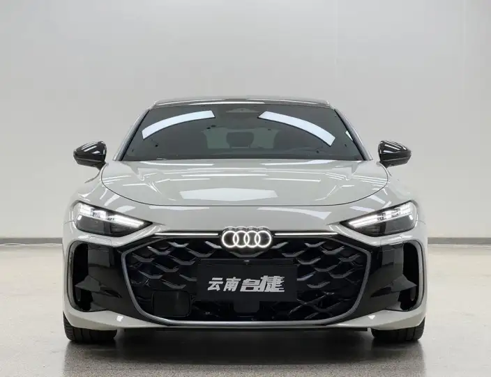 Audi A5 L Sportback 2026 Model 2.0TFSI 150kW Exclusive quattro Model – фото 2