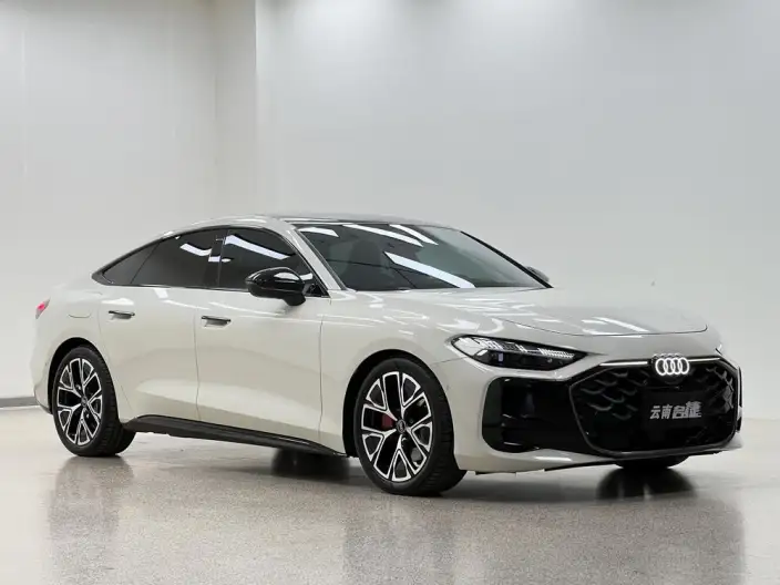 Audi A5 L Sportback 2026 Model 2.0TFSI 150kW Exclusive quattro Model – фото 3