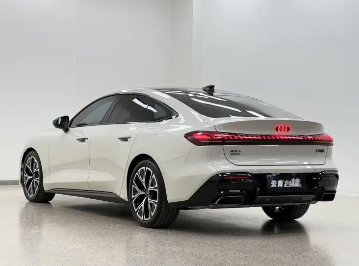 Audi A5 L Sportback 2026 Model 2.0TFSI 150kW Exclusive quattro Model – фото 5