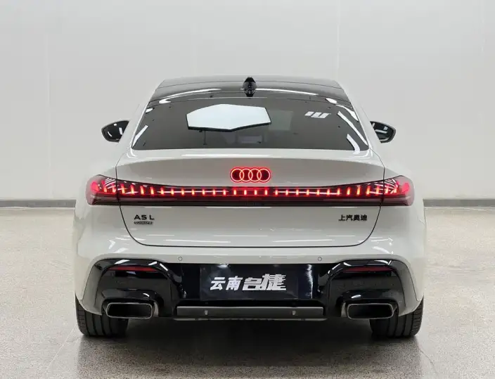 Audi A5 L Sportback 2026 Model 2.0TFSI 150kW Exclusive quattro Model – фото 6