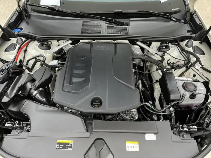 Audi A5 L Sportback 2026 Model 2.0TFSI 150kW Exclusive quattro Model – фото 8