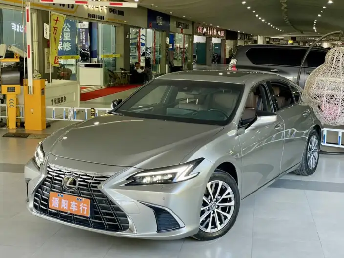Lexus ES 2025 Model 300h Premium – фото 8