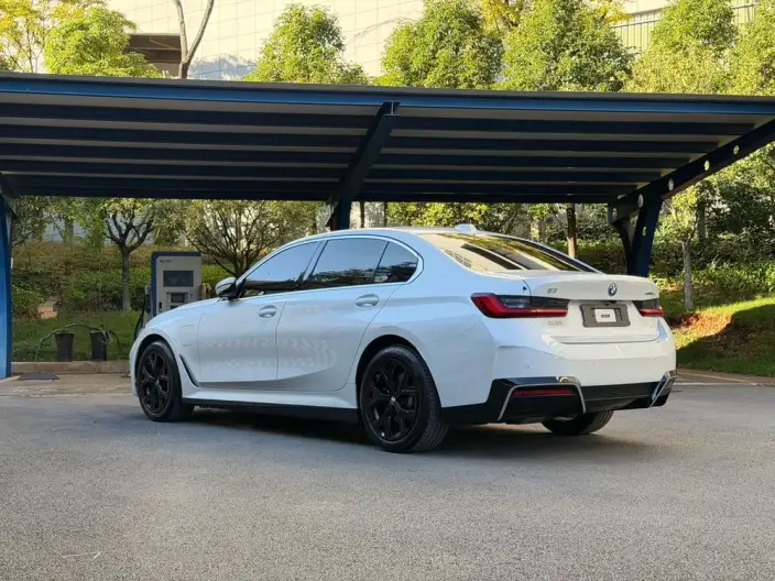 BMW i3 2025 Model eDrive35L – фото 5