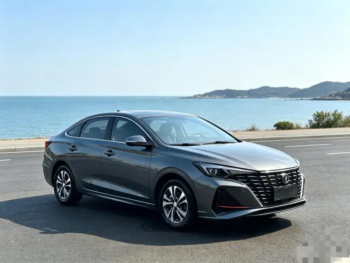 Changan Eado 2023 Model PLUS Changxiang Edition Blue whale NE 1.4T GDI DCT Noble Model – фото 3