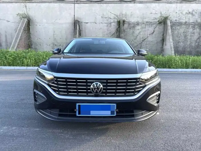 Volkswagen Passat 2023 Model Facelift 280TSI Business Edition – фото 2