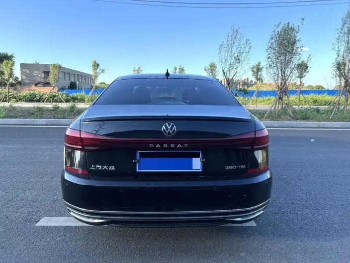 Volkswagen Passat 2023 Model Facelift 280TSI Business Edition – фото 5