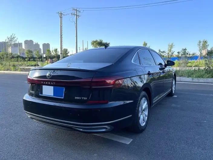 Volkswagen Passat 2023 Model Facelift 280TSI Business Edition – фото 6