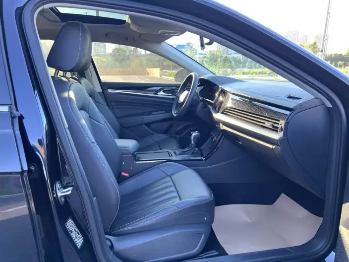 Volkswagen Passat 2023 Model Facelift 280TSI Business Edition – фото 9
