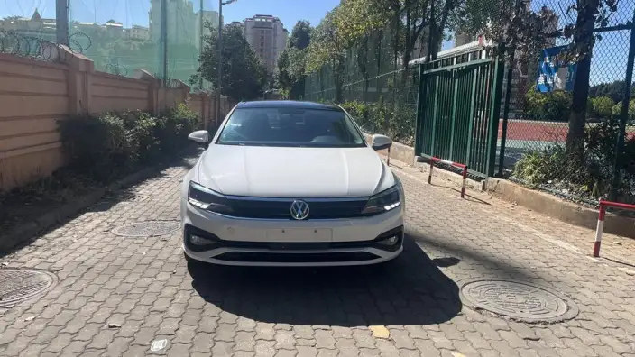 Volkswagen Lamando 2021 Model 230TSI DSG Fashion edition – фото 2
