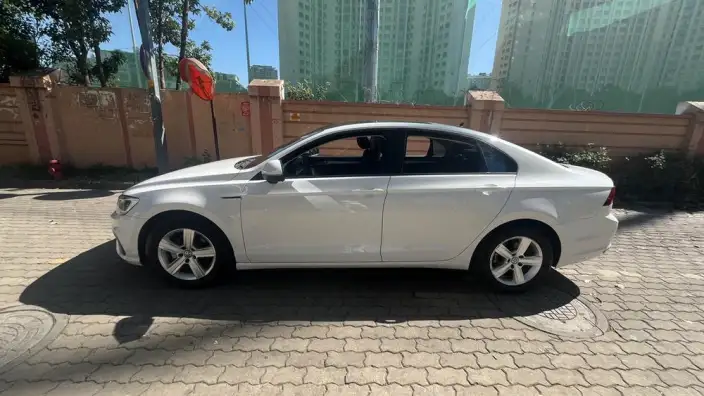 Volkswagen Lamando 2021 Model 230TSI DSG Fashion edition – фото 4