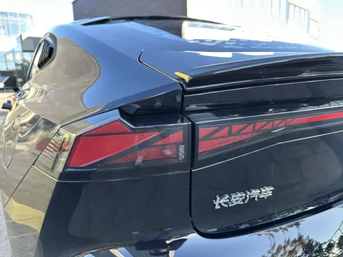 Changan UNI-V 2022 Model 1.5T Sports Edition – фото 10