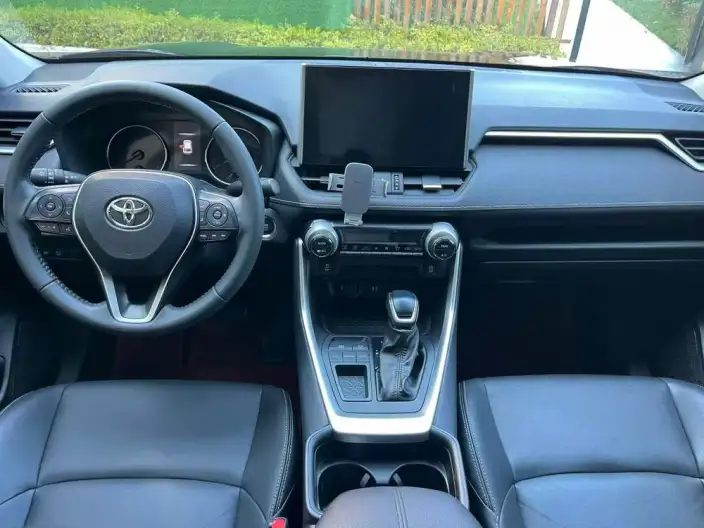 Toyota Wildlander 2023 Model 2.0L 2WD Luxury PLUS Edition – фото 7
