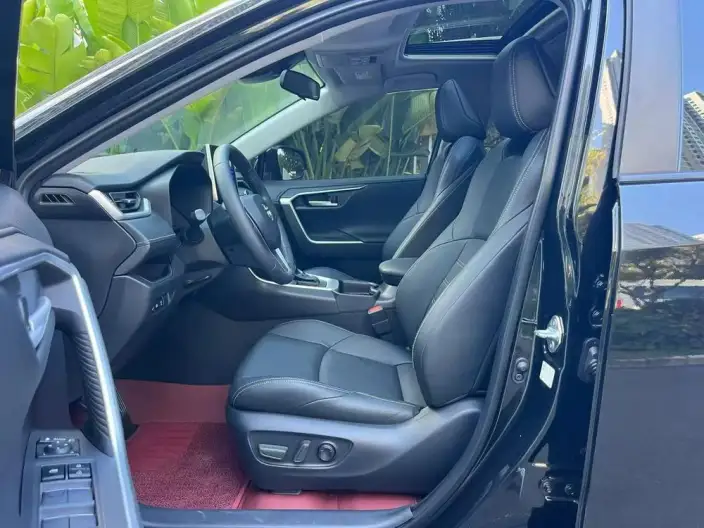 Toyota Wildlander 2023 Model 2.0L 2WD Luxury PLUS Edition – фото 8