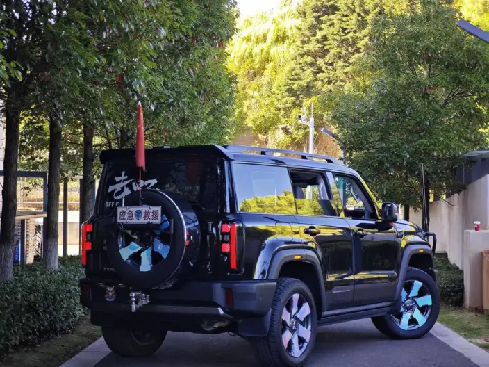 BAIC BJ40 Extended Range 2025 Model Advanced version – фото 6