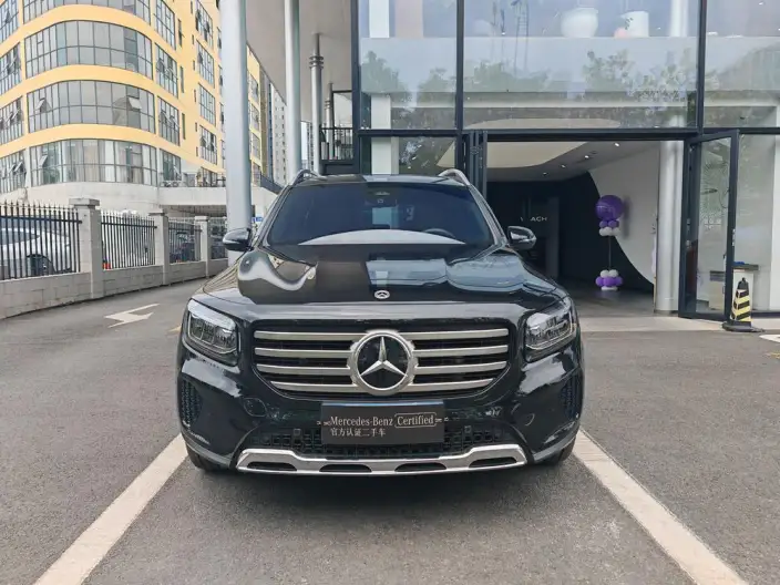 Mercedes-Benz GLB 2024 Model GLB 220 Dynamic Model – фото 2