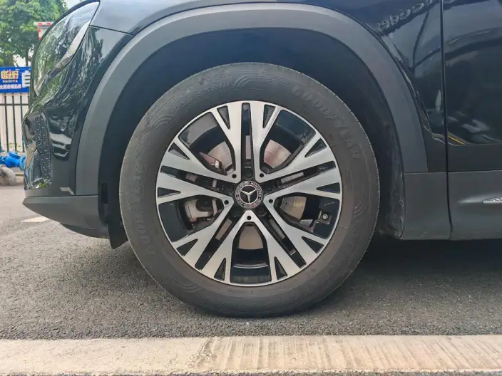 Mercedes-Benz GLB 2024 Model GLB 220 Dynamic Model – фото 10